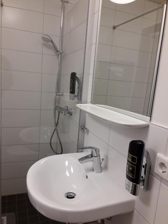 Gaestehaus Hansa Residence ฮัมบูร์ก ภายนอก รูปภาพ