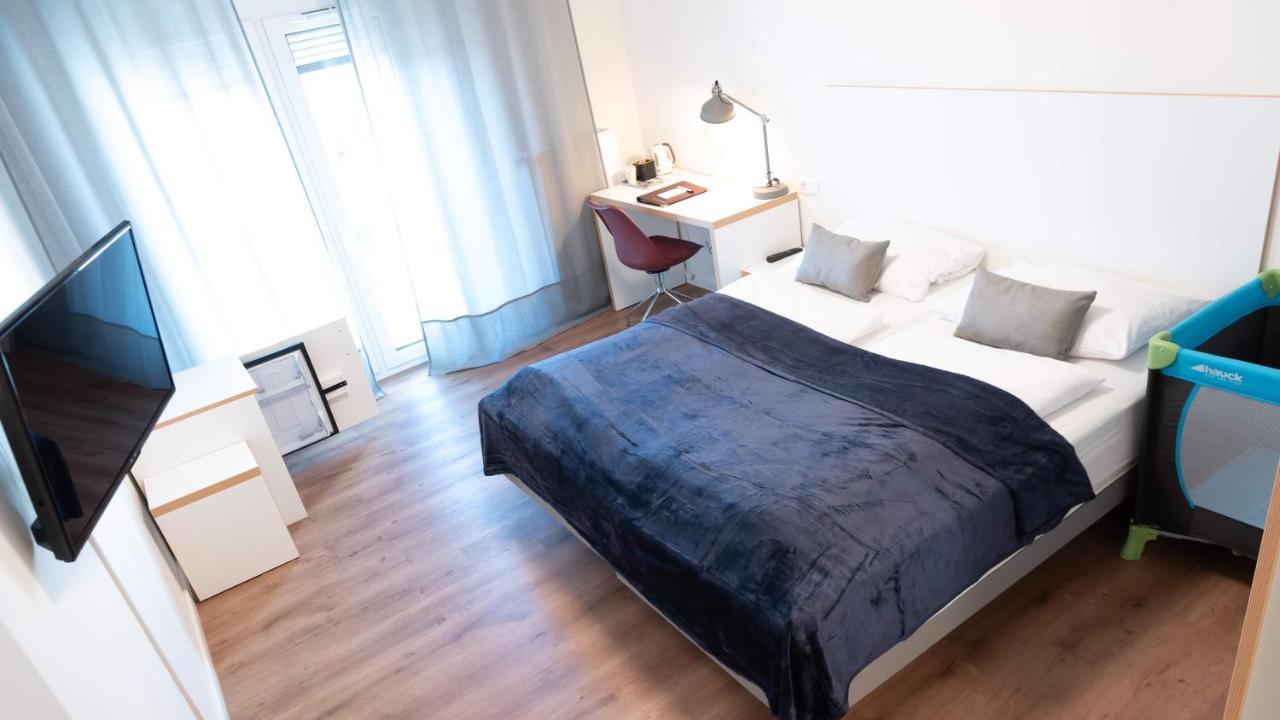 Gaestehaus Hansa Residence ฮัมบูร์ก ภายนอก รูปภาพ